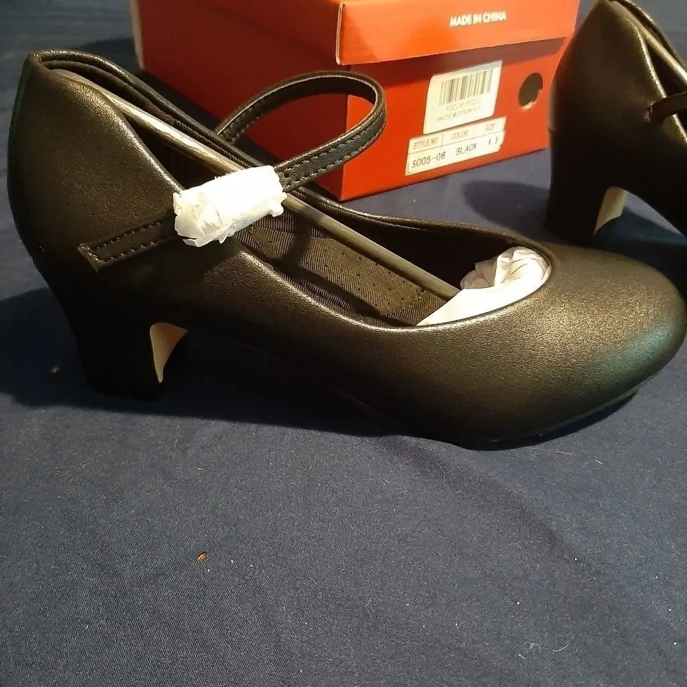 New Ladies Size 4.5 Black 2